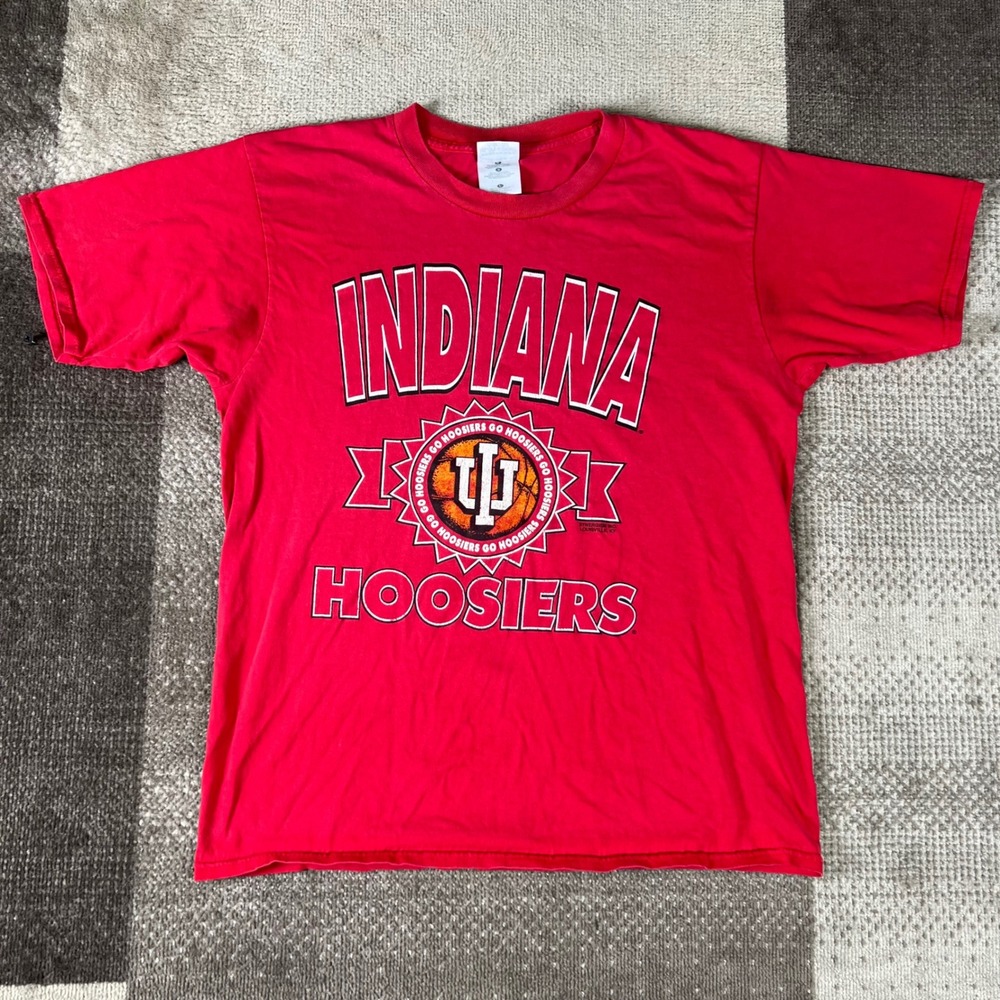 Vintage Indiana Hoosiers T Shirt Red Gildan Heavyweight Cotton Basketball Mens L